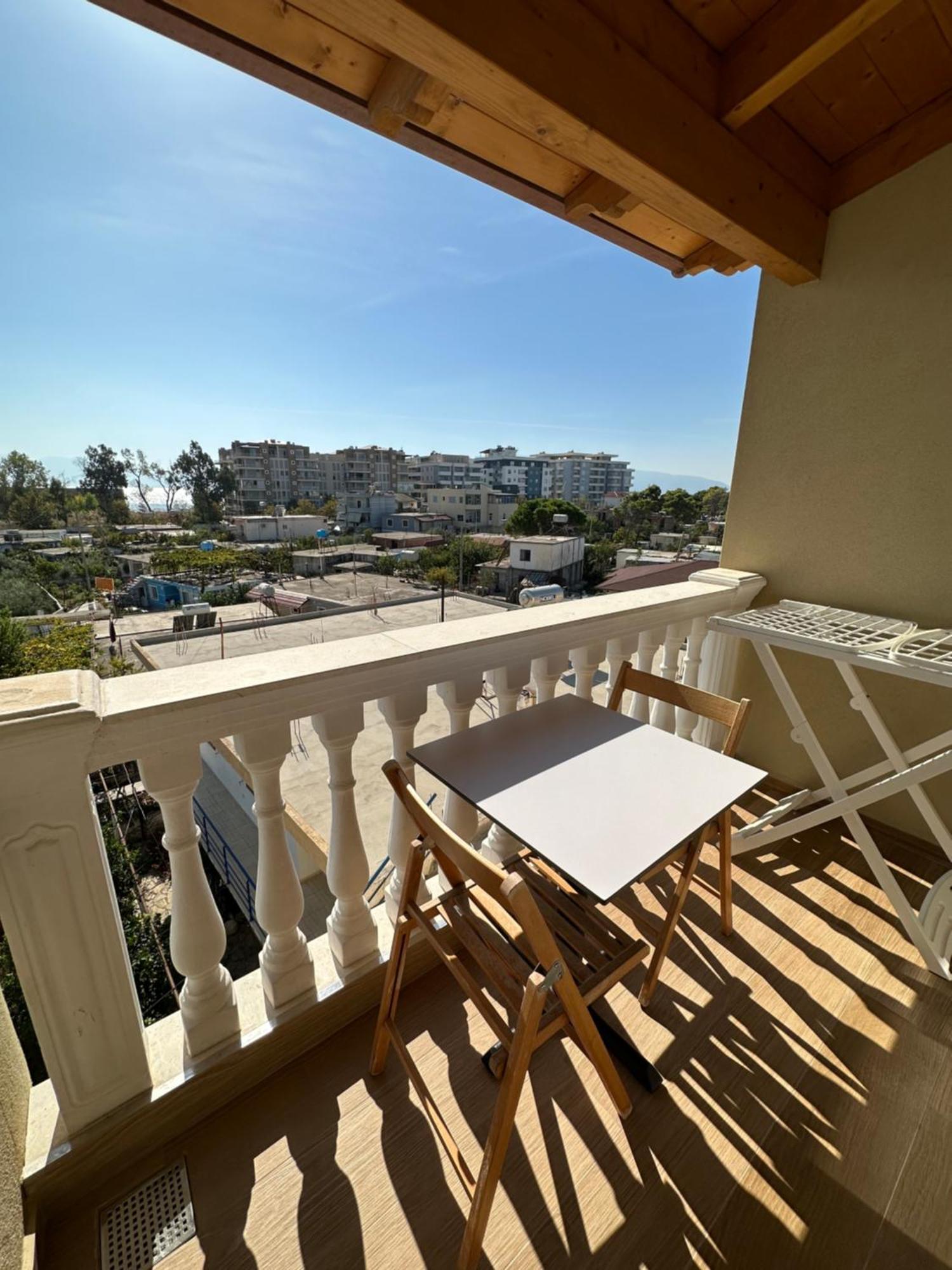 Arial Penthouse Suites Vlorë Extérieur photo