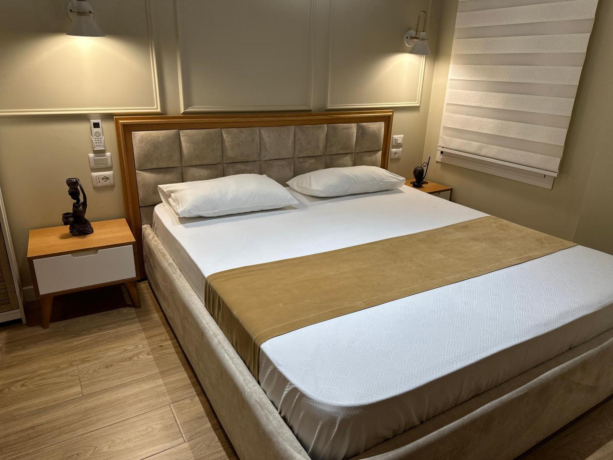 Arial Penthouse Suites Vlorë Extérieur photo