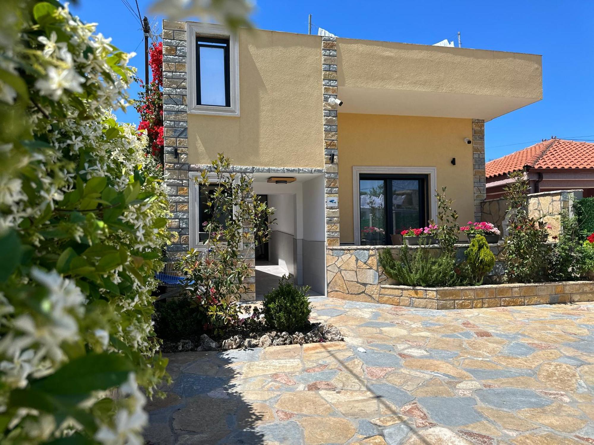 Arial Penthouse Suites Vlorë Extérieur photo