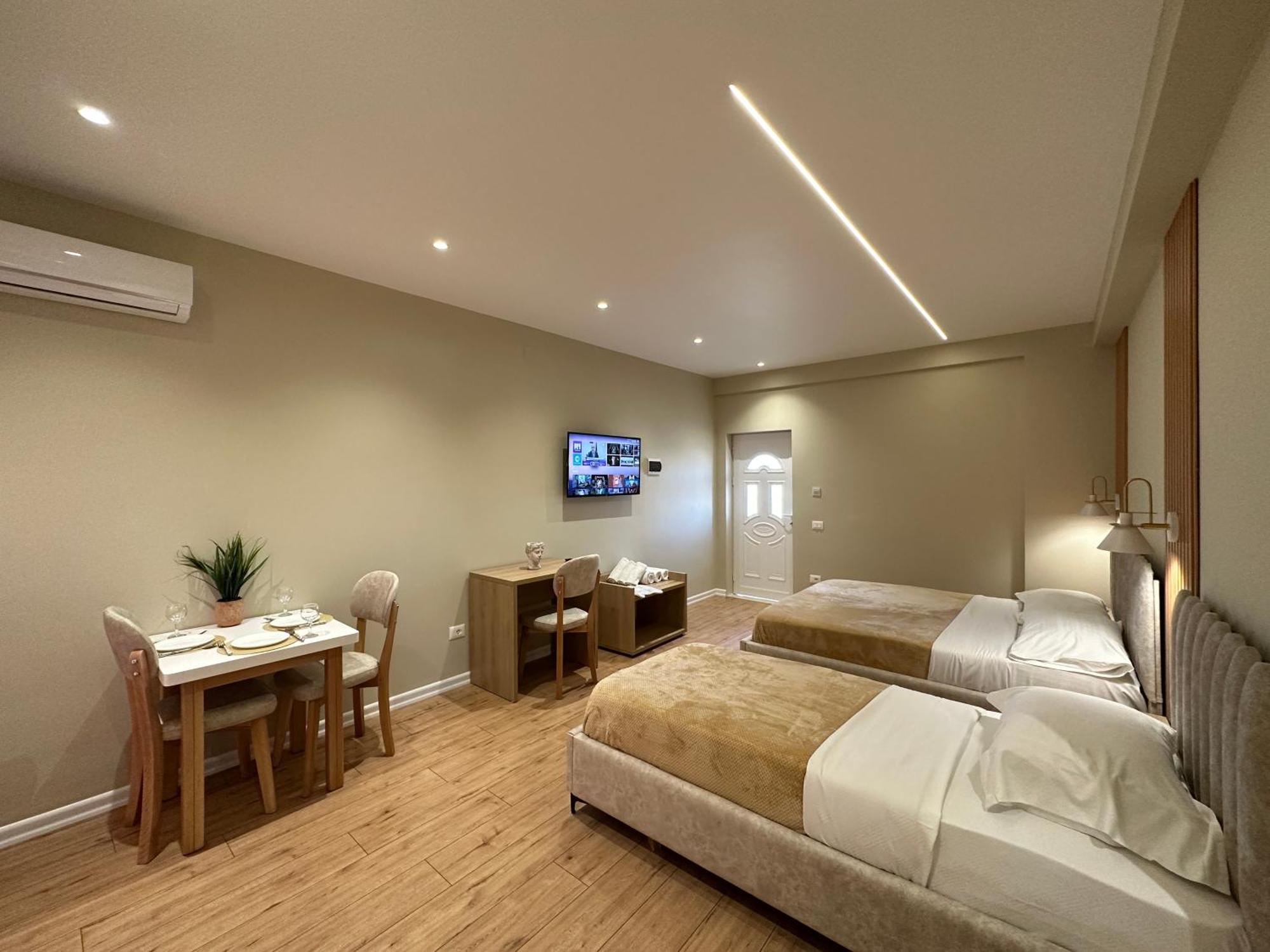 Arial Penthouse Suites Vlorë Chambre photo